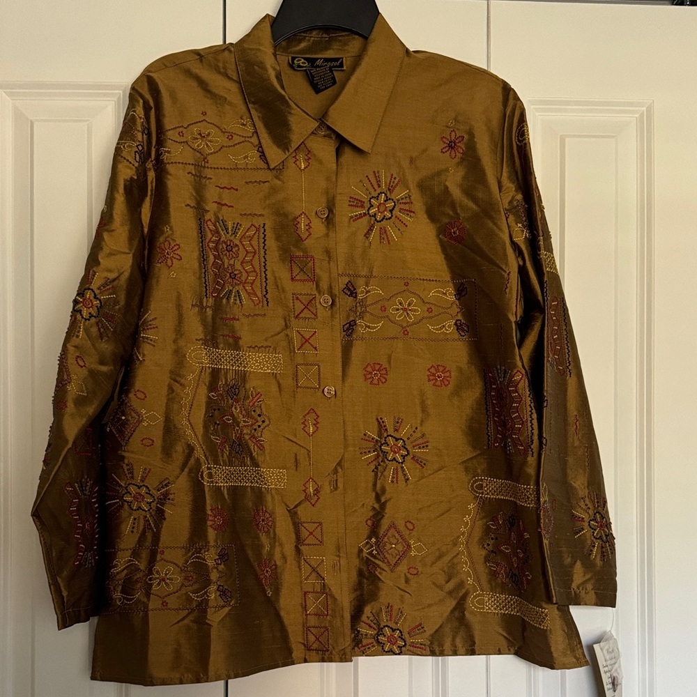 Mirasol Embroidered Ladies Gold Button-Up Shirt Size XL NWT
